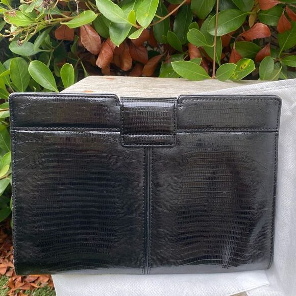Yves Saint Laurant (YSL) Black Leather Clutch w/COA. EUC! - Picture 3 of 16